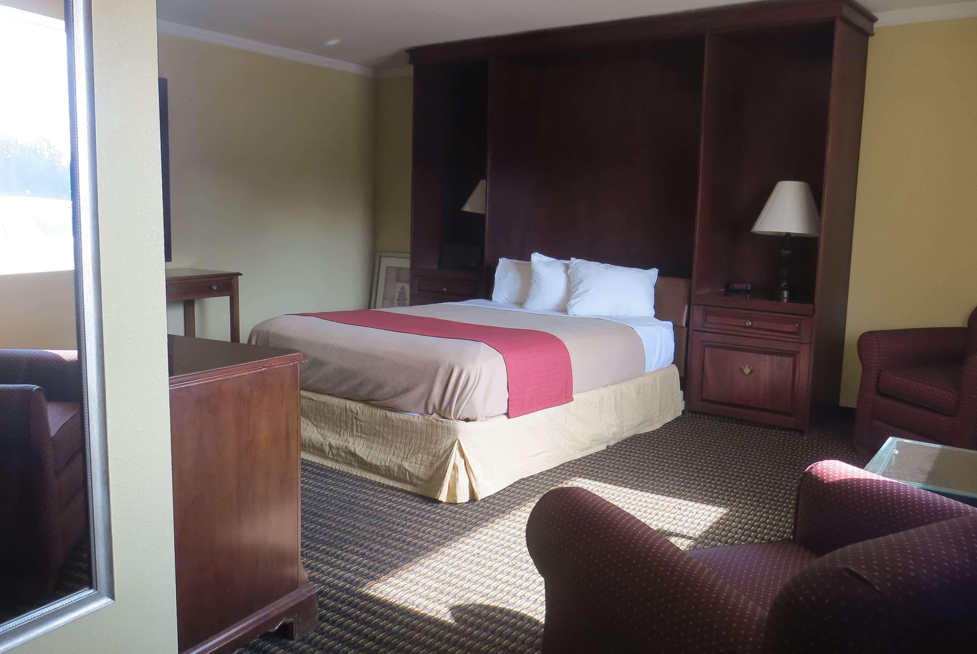 Travelodge By Wyndham Stratton Zewnętrze zdjęcie