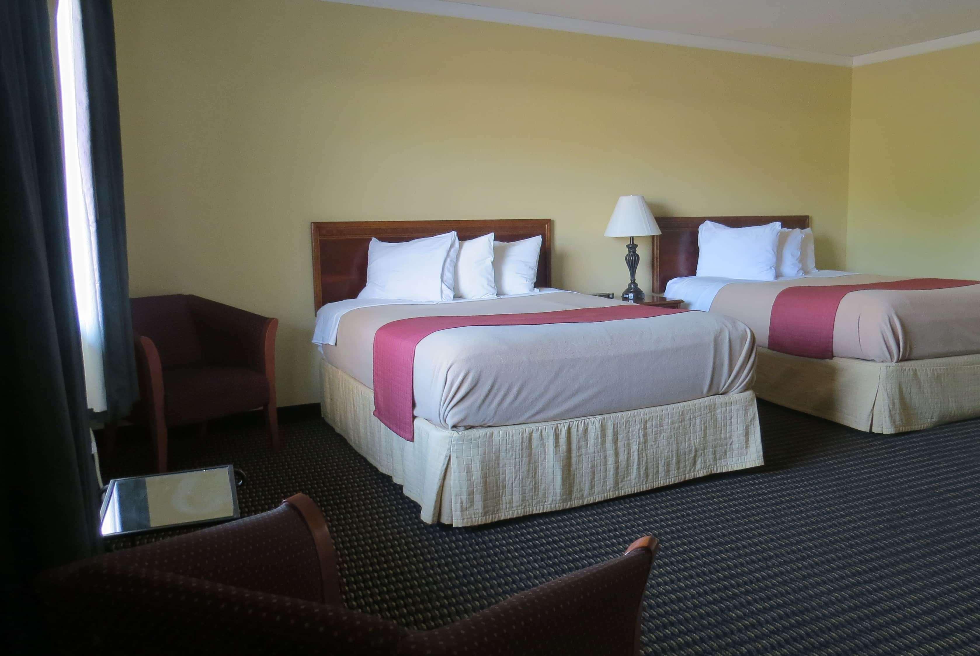 Travelodge By Wyndham Stratton Zewnętrze zdjęcie