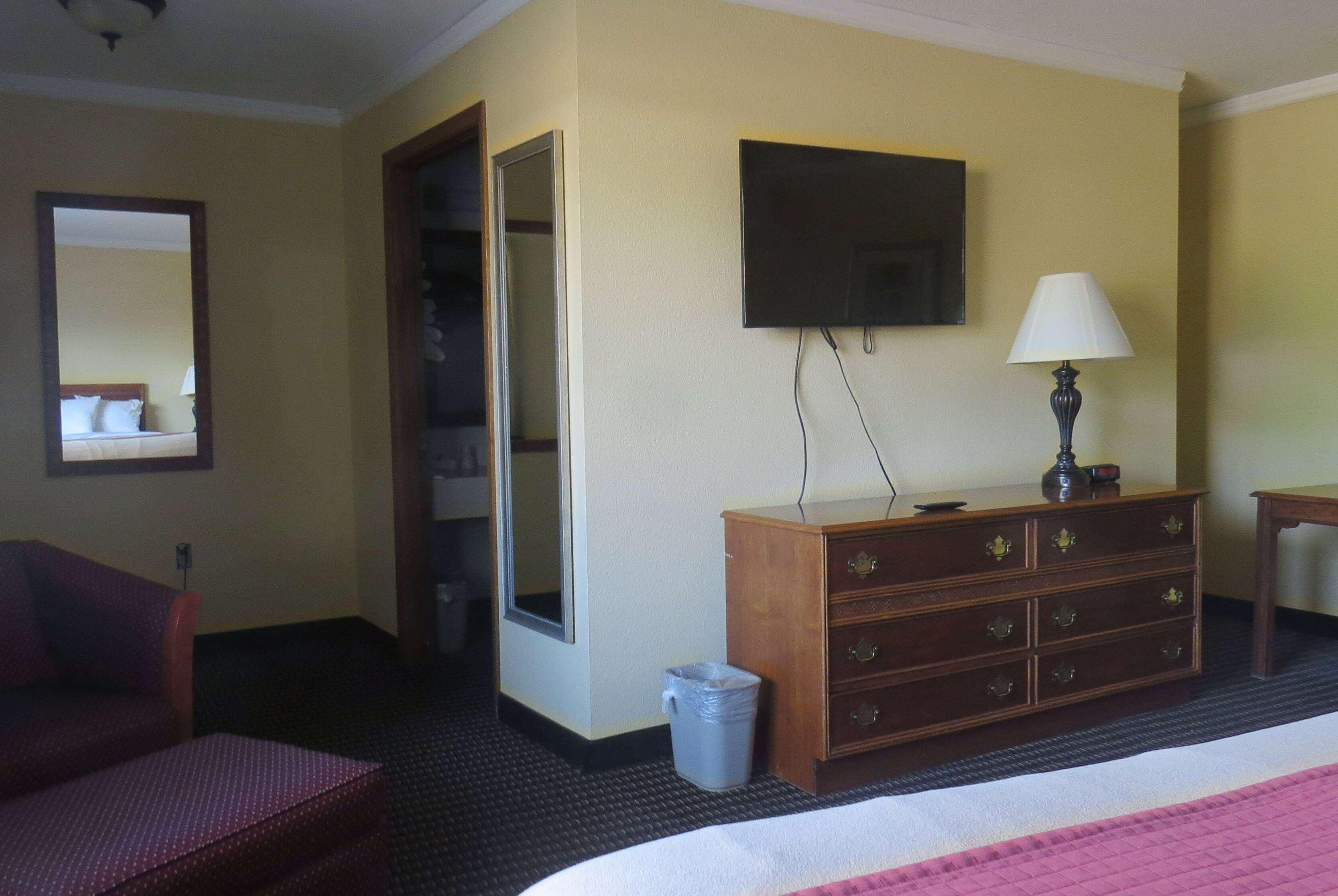 Travelodge By Wyndham Stratton Zewnętrze zdjęcie