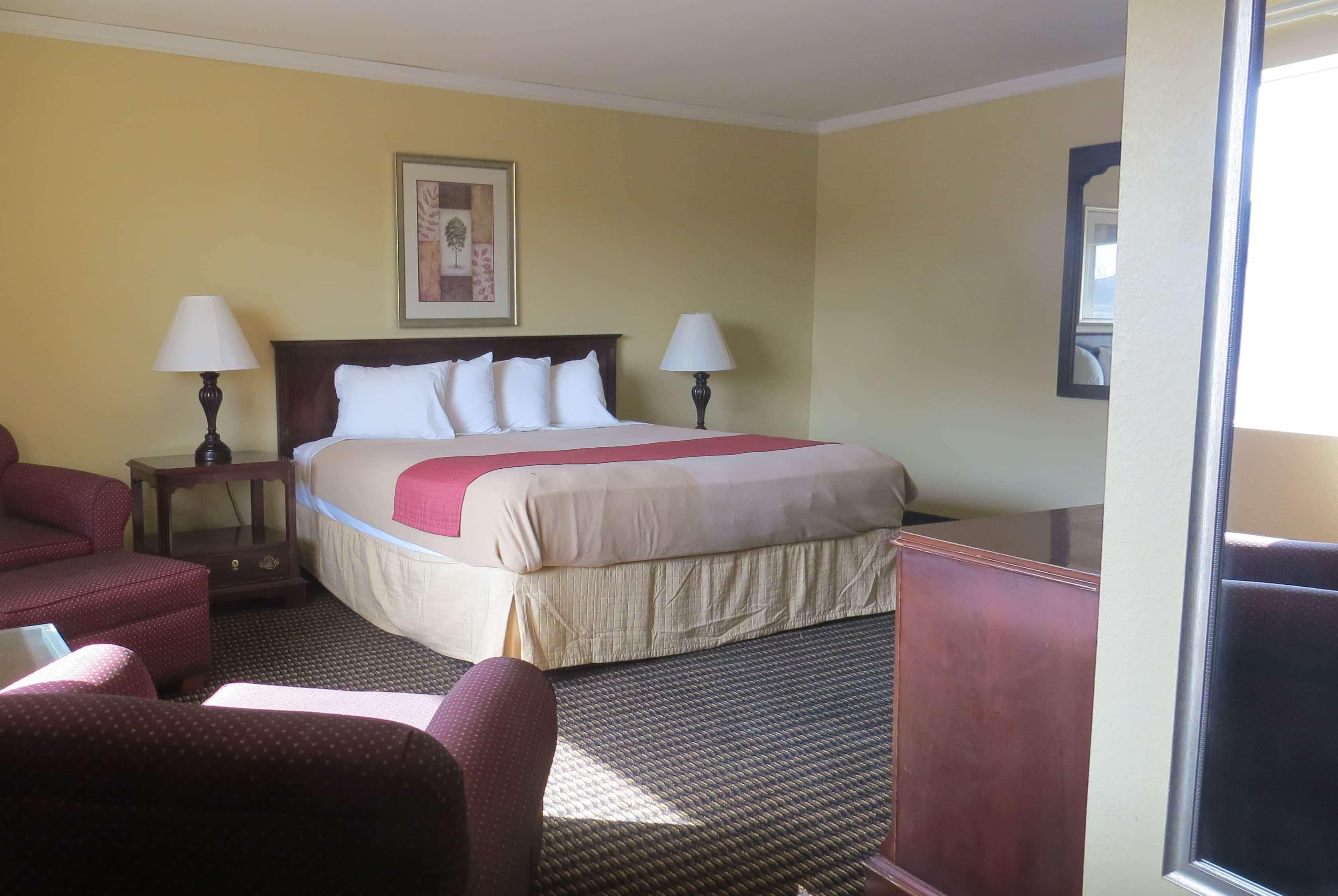 Travelodge By Wyndham Stratton Zewnętrze zdjęcie