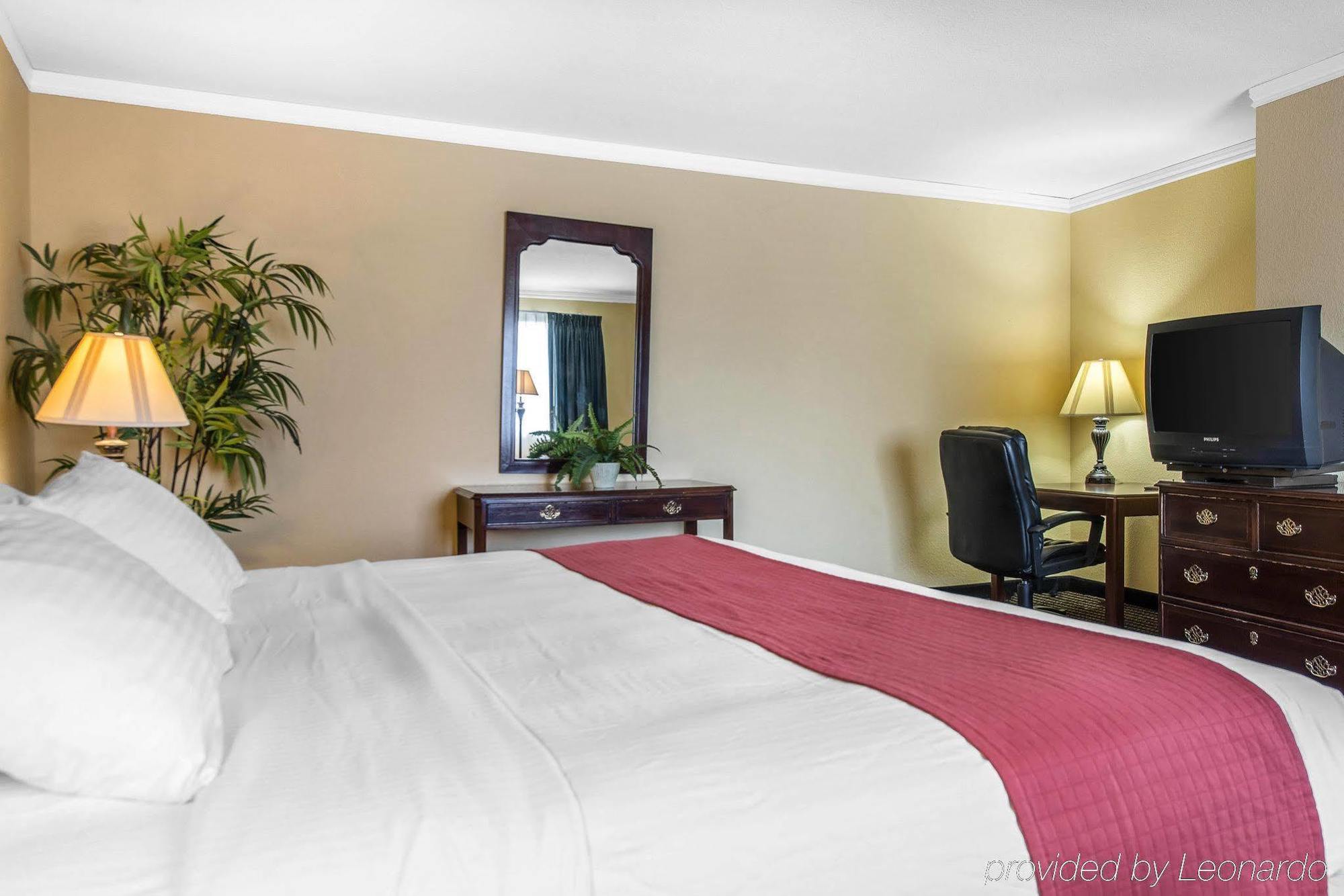 Travelodge By Wyndham Stratton Zewnętrze zdjęcie